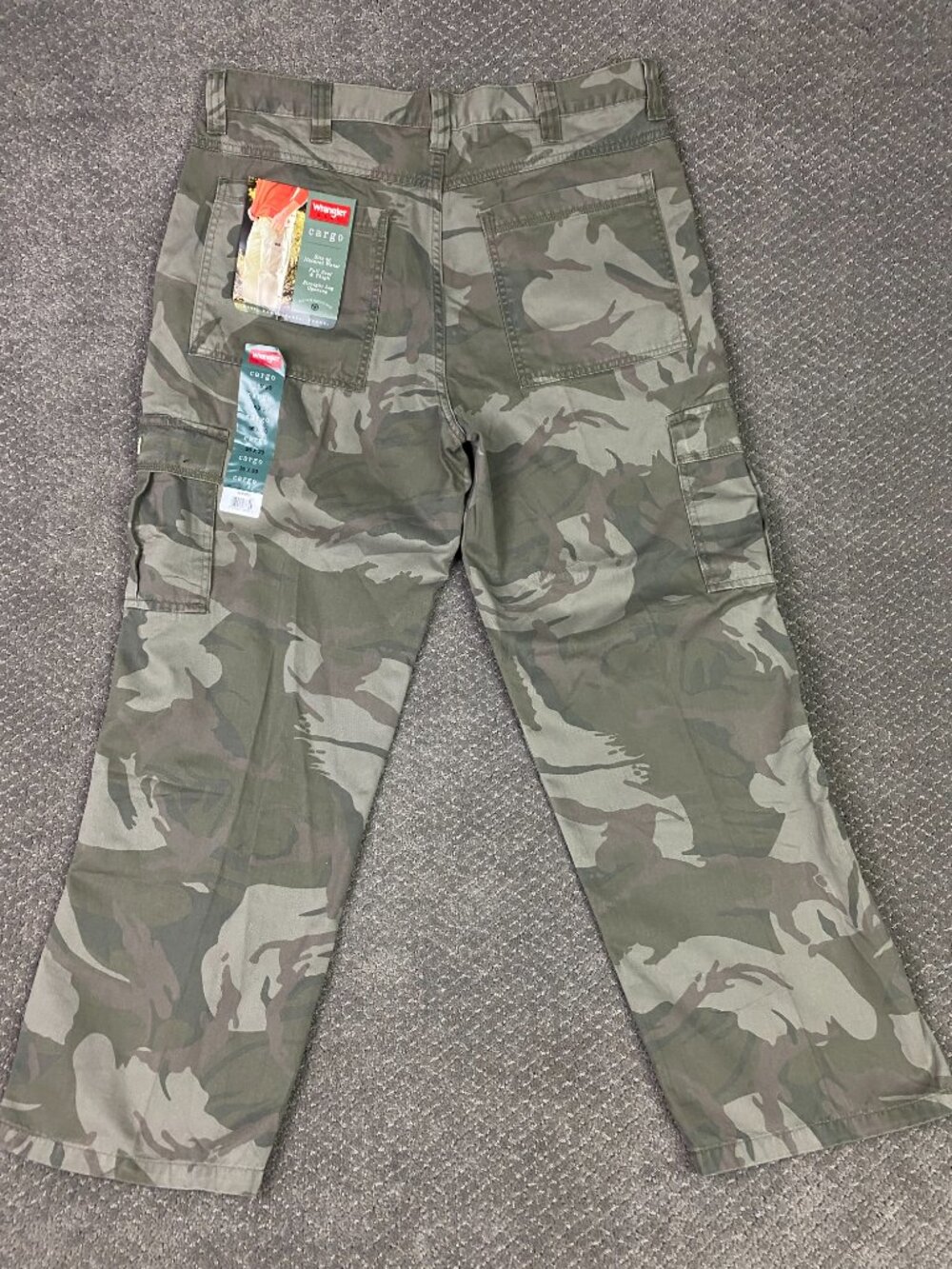 Wrangler Camo Cargo Pants Mens 36x30 Olive Khaki Brown Straight Leg Gorpcore